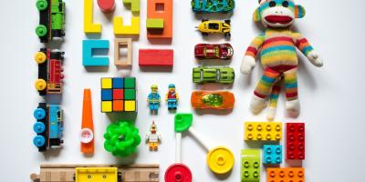 Dlaczego zabawki mają duże znaczenie dla rozwoju dziecka?
